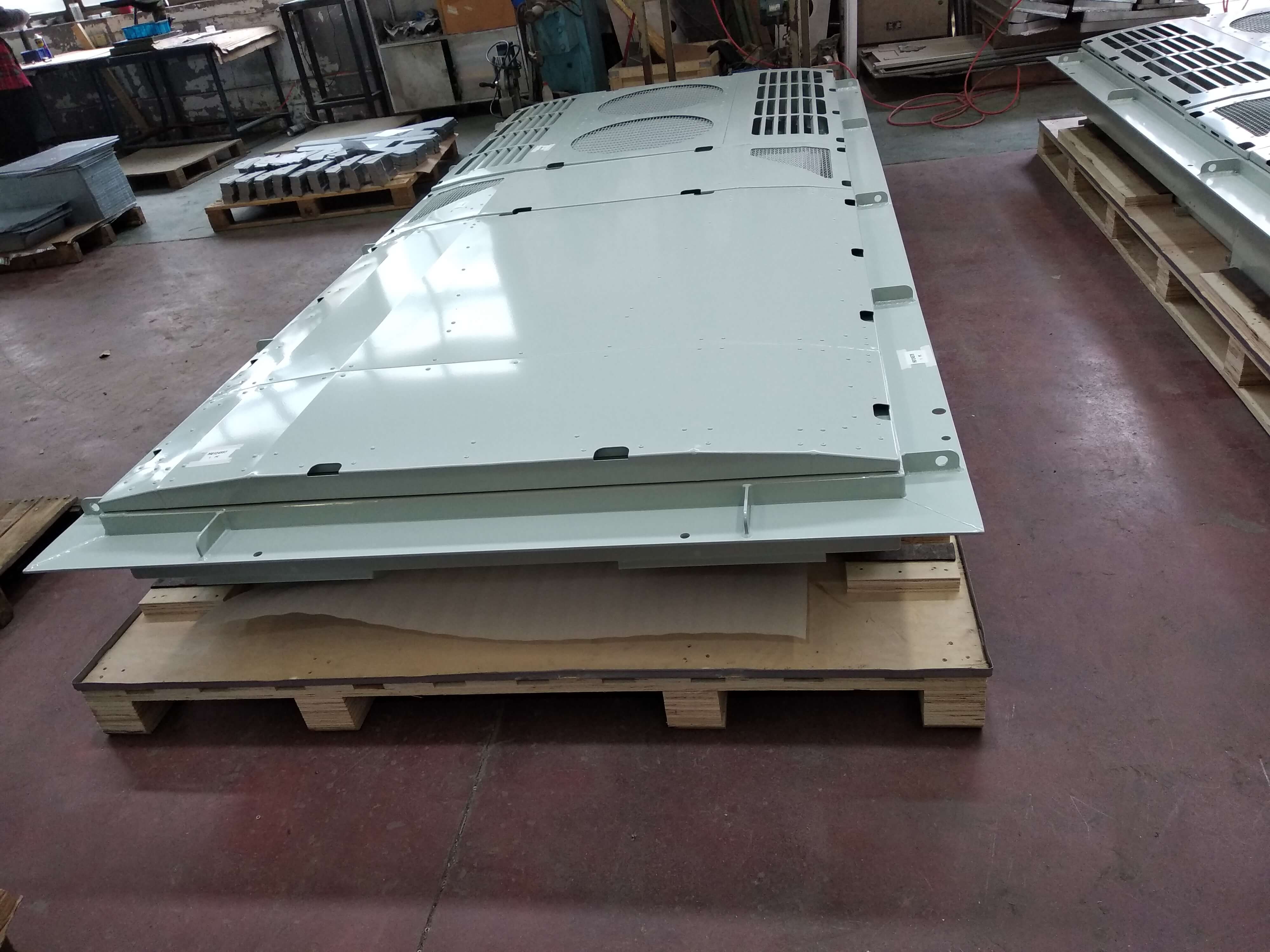  Air Conditioner Assy for Baltimore Subway Project Meet AWS Standard