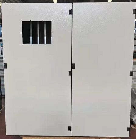 Double Door Power Distribution Cabinet